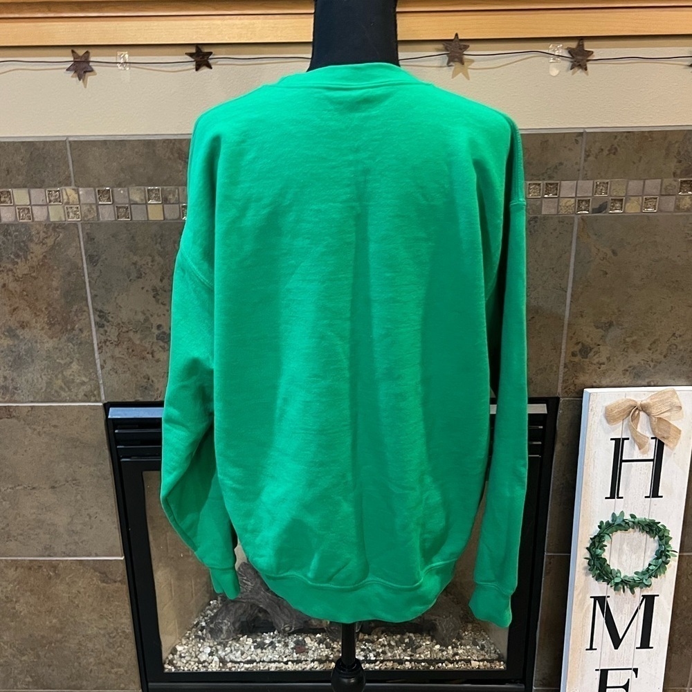Green sweatshirt for baseball moms, size large - Picture 3 of 3